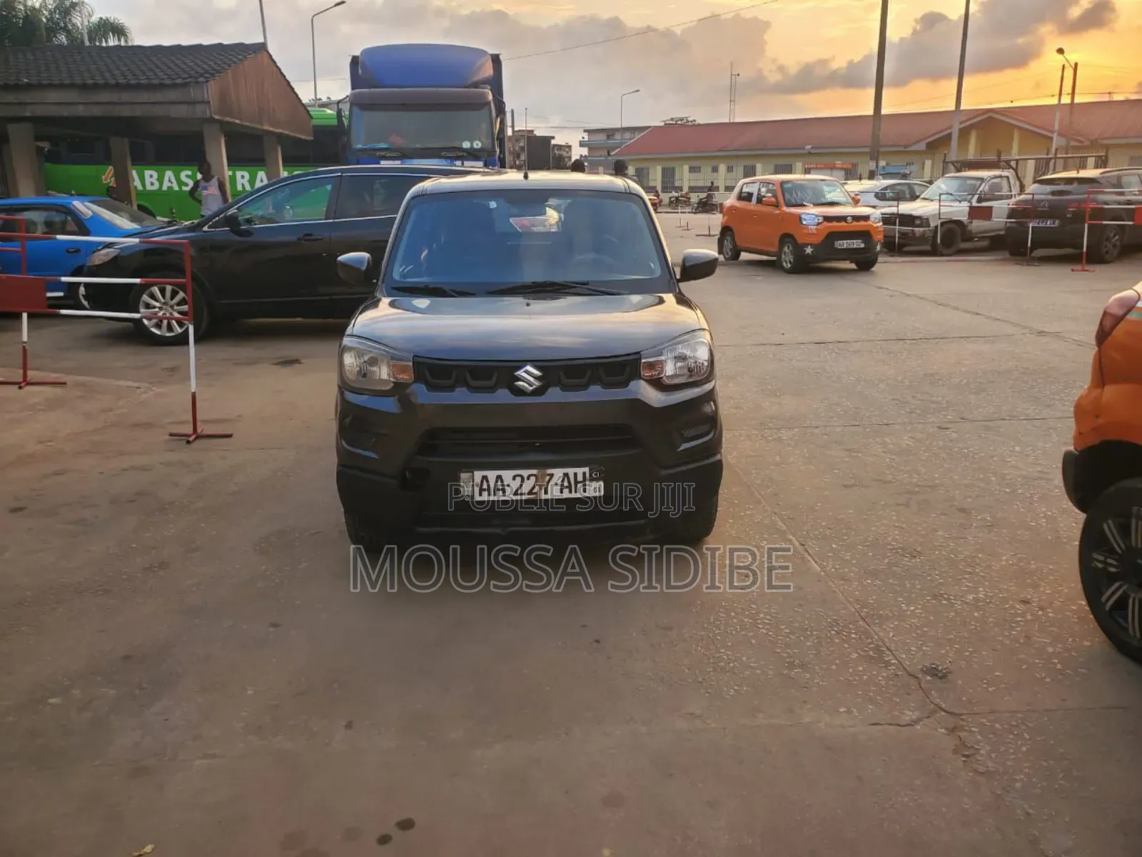 Suzuki S-Presso 2023 Gris