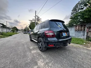 Mercedes-Benz GLK-Class 2010 Black
