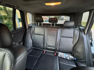 Mercedes-Benz GLK-Class 2010 Black