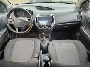 Hyundai i20 2015 Black