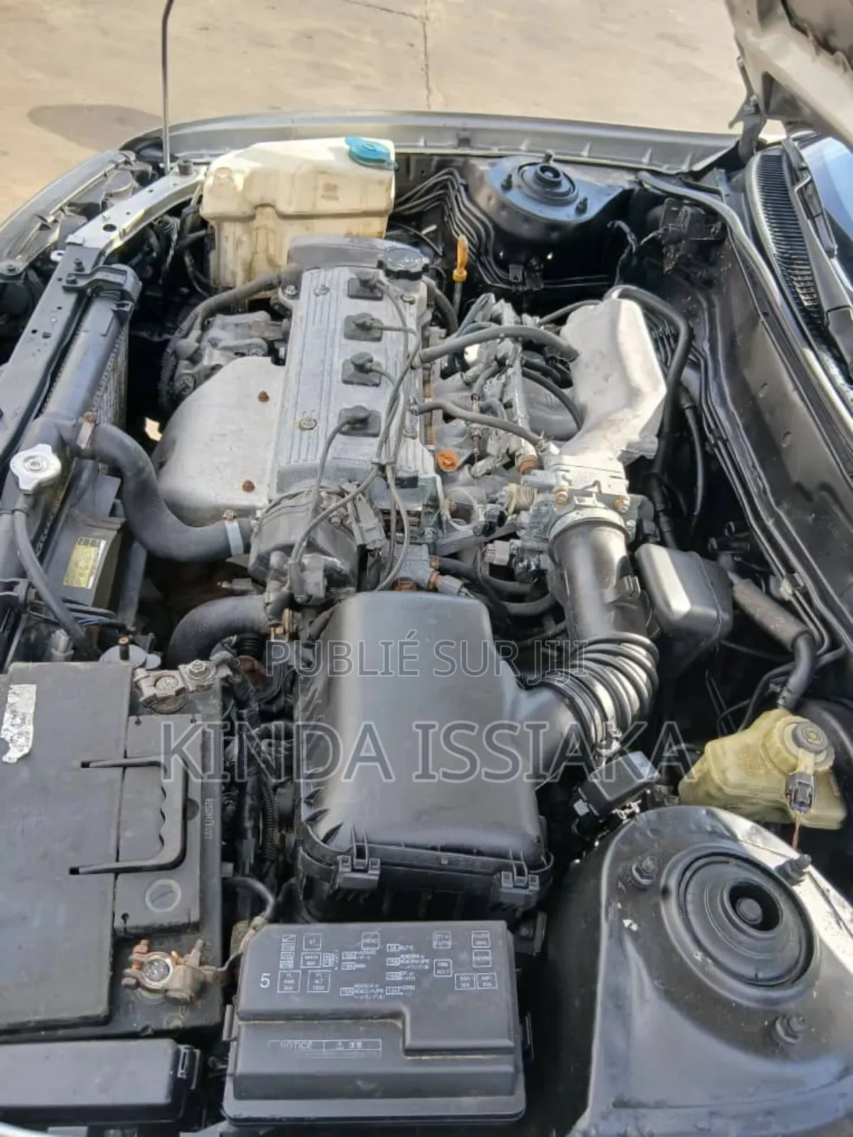 Toyota Corolla 1.4 Sedan 2002 Gris