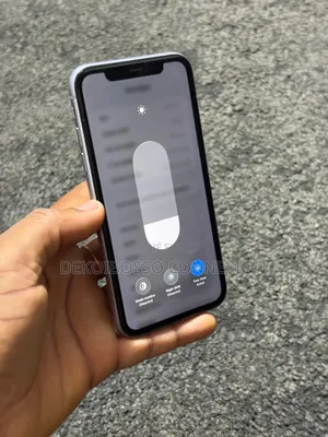 Apple iPhone 11 64 GB Violet