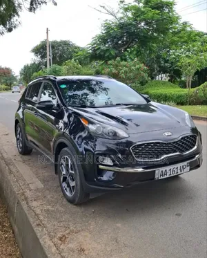 Photo - Kia Sportage 2021 Black