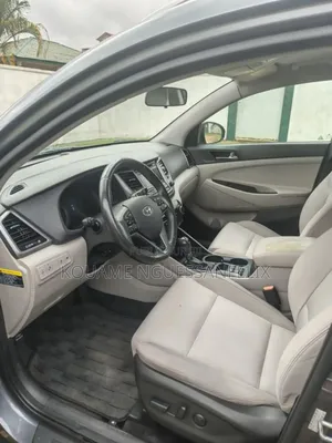 Hyundai Tucson 2016 Gris