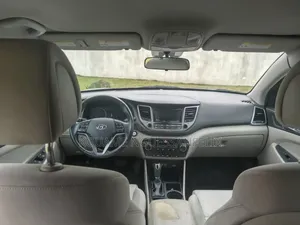 Hyundai Tucson 2016 Gris