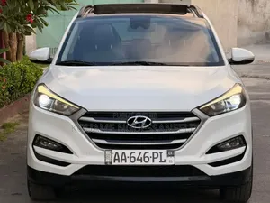 Photo - Hyundai Tucson 2017 Blanc