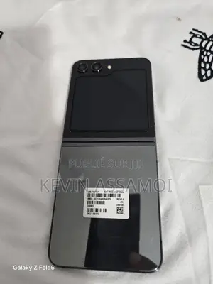 Samsung Galaxy Z Flip5 256 GB