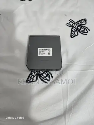 Samsung Galaxy Z Flip5 256 GB