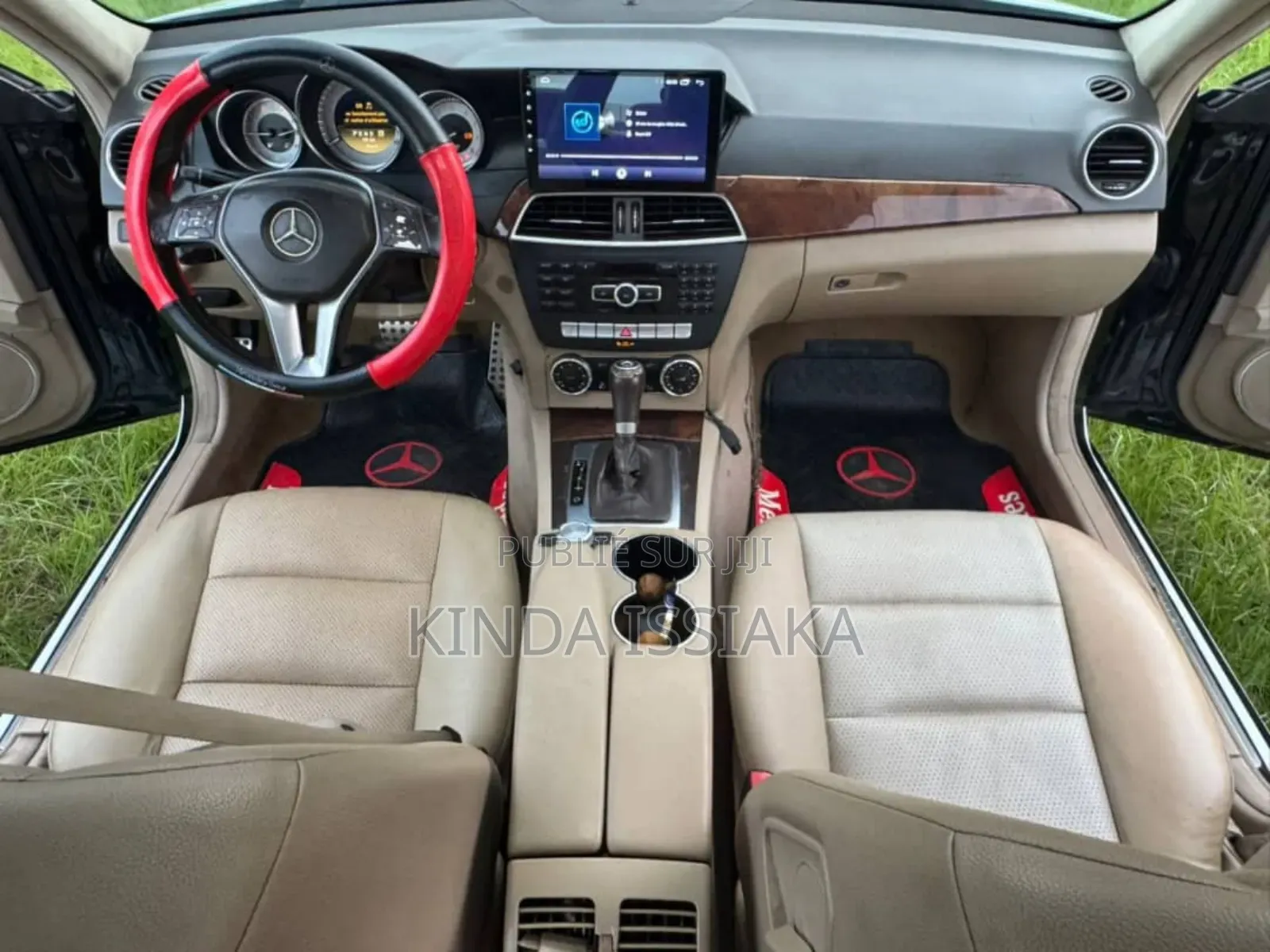 Mercedes-Benz C300 Luxury 4Matic Sedan AWD (3.5L 6cyl 7A) 2013