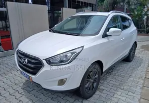 Hyundai Tucson GLS AWD 2014 Blanc cassé