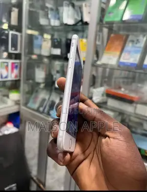 New Apple iPhone 7 128 GB Or rose