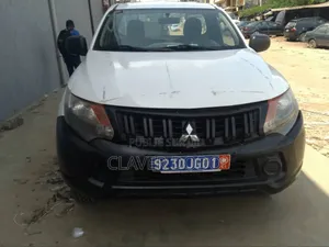 Photo - Mitsubishi L200 2018 Blanc