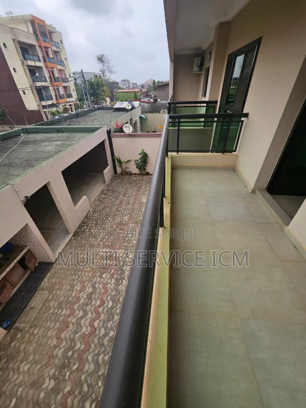 4chbre Duplex dans Ismaël Coulibaly, Grand-Bassam à Vendre