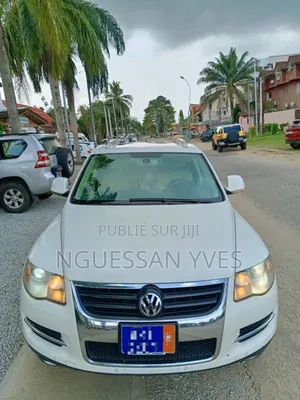 Photo - Volkswagen Touareg 2010 Blanc