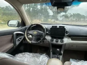 Toyota RAV4 2.5 4x4 2010 Black