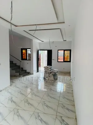 3chbre Duplex dans Ismaël Coulibaly, Bingerville à Vendre