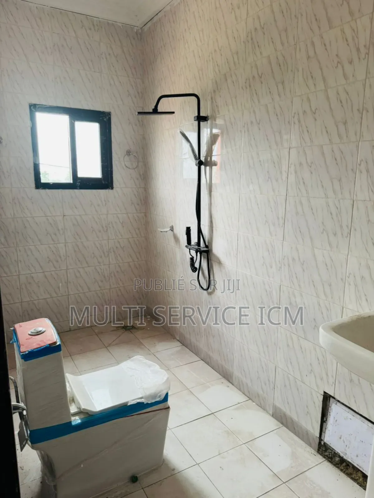 3chbre Duplex dans Ismaël Coulibaly, Bingerville à Vendre