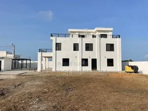 7chbre Duplex dans Ismaël Coulibaly, Bingerville à Vendre