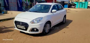 Suzuki Dzire 2024 Blanc