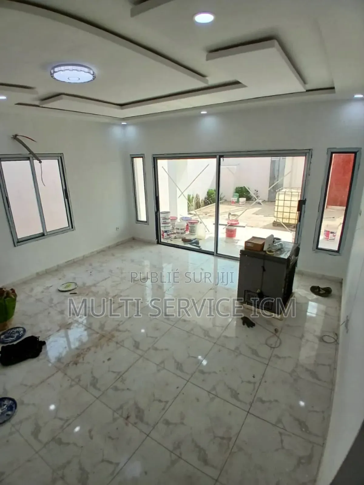 5chbre Duplex dans Ismaël Coulibaly, Bingerville à Vendre