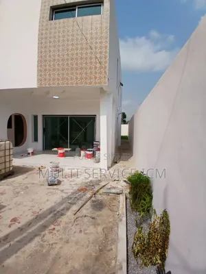 5chbre Duplex dans Ismaël Coulibaly, Bingerville à Vendre