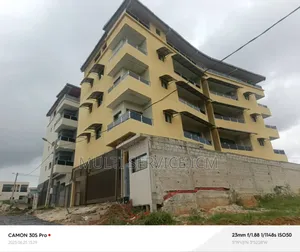 4chbre Blocs d'appartements dans Ismaël Coulibaly, Bingerville à Vendre