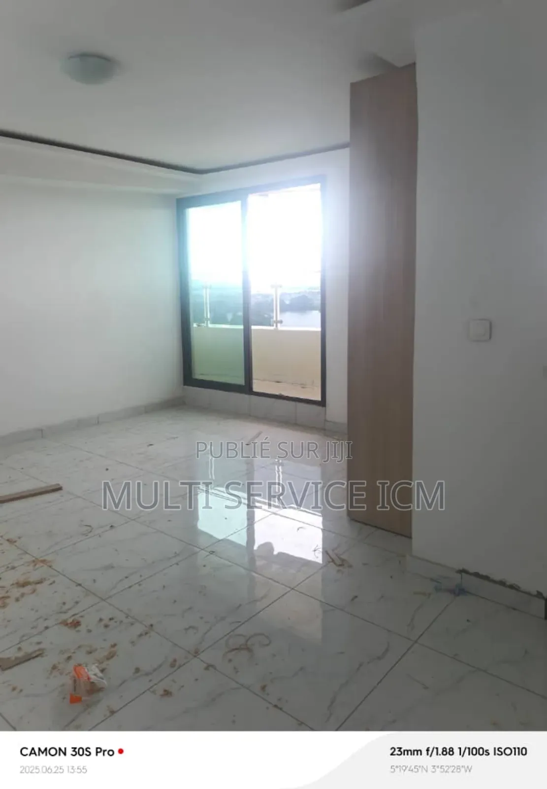 4chbre Blocs d'appartements dans Ismaël Coulibaly, Bingerville à Vendre