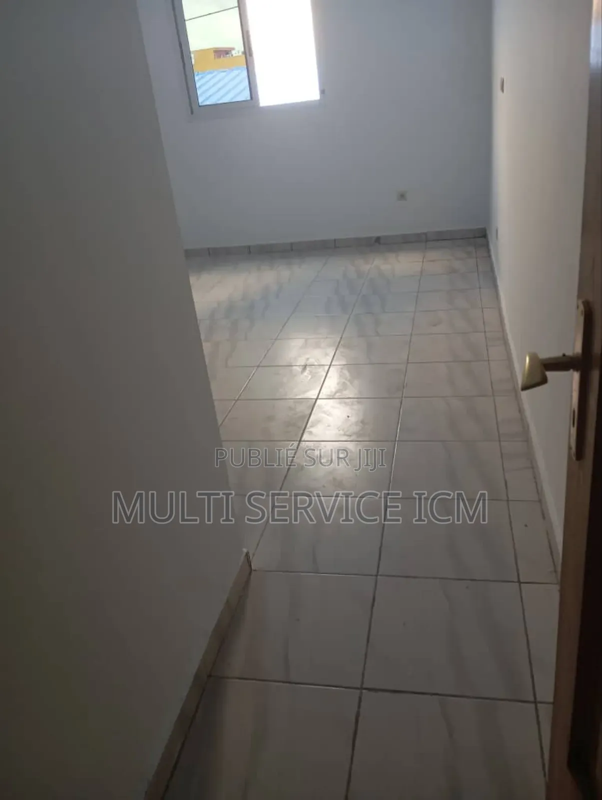 4chbre Blocs d'appartements dans Ismaël Coulibaly, Bingerville à Vendre