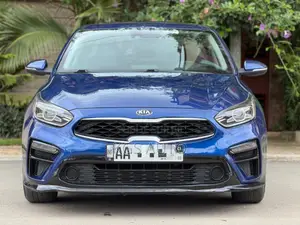 Photo - Kia Forte EX 2019 Blue