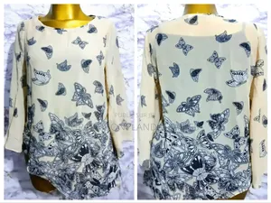 Beau Vetements Feminins. Solde : Tout À 1500fcfa