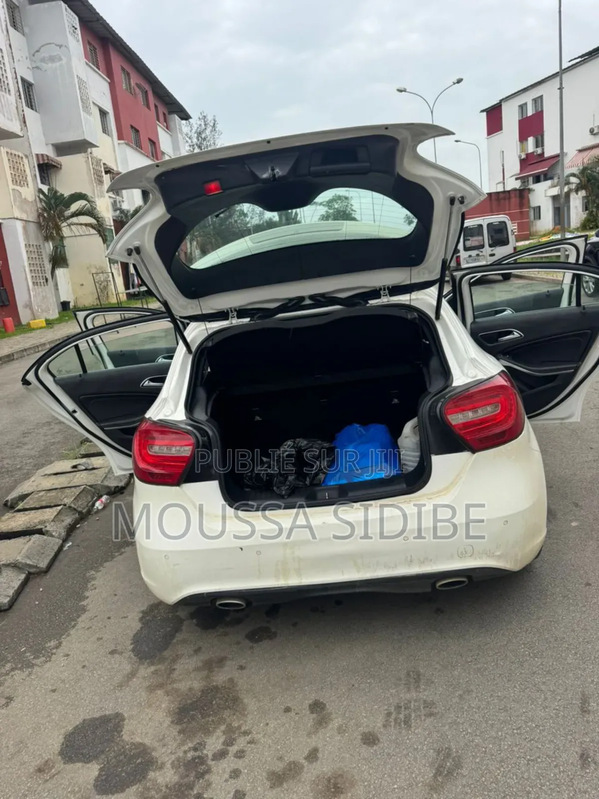 Mercedes-Benz GLA 250 SV Premium 2014 Blanc