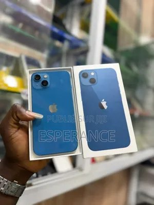 Photo - Apple iPhone 13 128 GB Blue