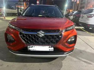 Suzuki Fronx 2025 Orange