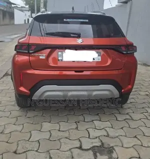 Suzuki Fronx 2025 Orange