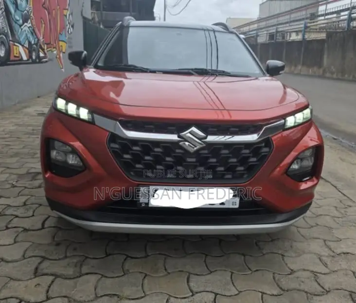 Suzuki Fronx 2025 Orange