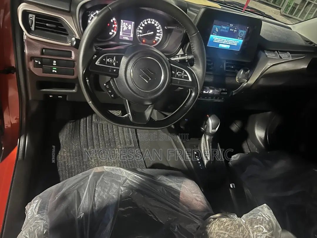 Suzuki Fronx 2025 Orange