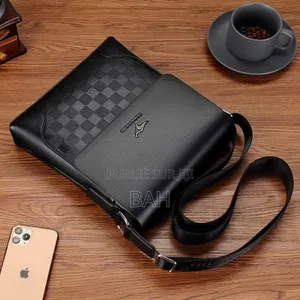 Sacoche en Bandoulière Masculine Élégante