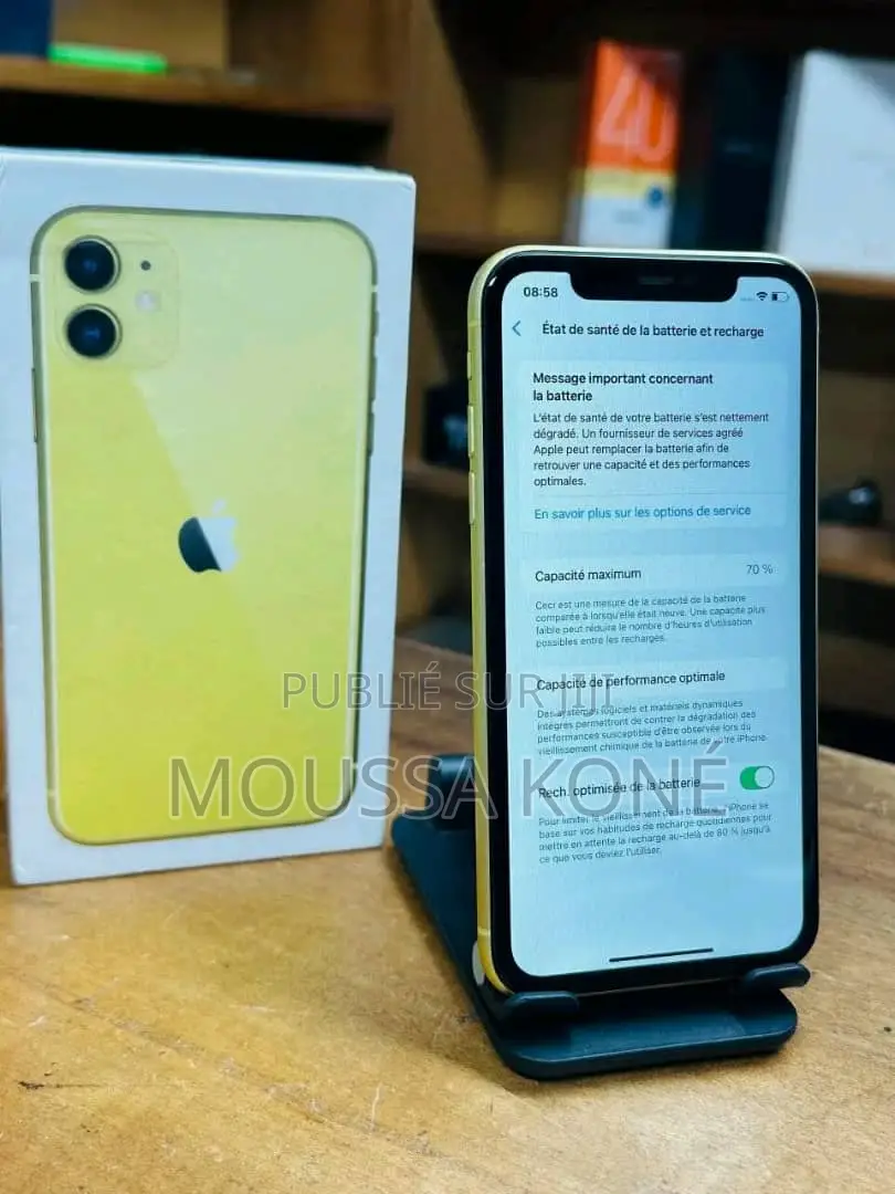 New Apple iPhone 11 128 GB Jaune
