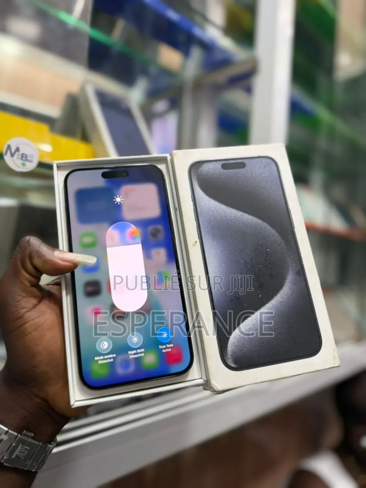 Apple iPhone 15 Pro Max 256 GB Doré