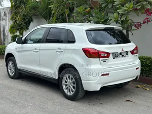 Mitsubishi RVR 2.0 2011 Blanc