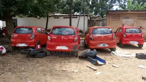 Suzuki Alto 2023 Rouge