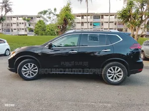 Nissan Rogue 2018 Black