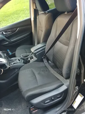 Nissan Rogue 2018 Black