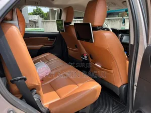 Toyota Fortuner 2.4 D AWD 2023 Marron