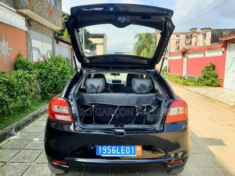 Toyota Starlet 2022 Noir Mat