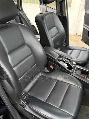 Mercedes-Benz GLK-Class Base GLK 350 4dr 4x2 (3.5L 6cyl 7A) 2015 Black