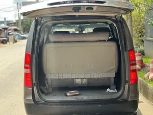 Hyundai Starex 2014 Marron