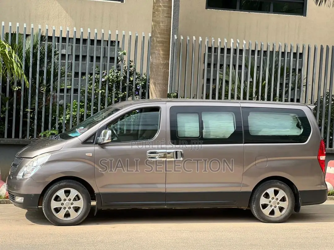 Hyundai Starex 2014 Marron