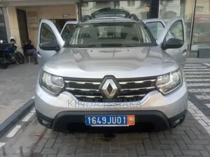 Photo - Renault Duster 2020 Gris