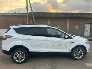 Ford Escape 2018 Blanc